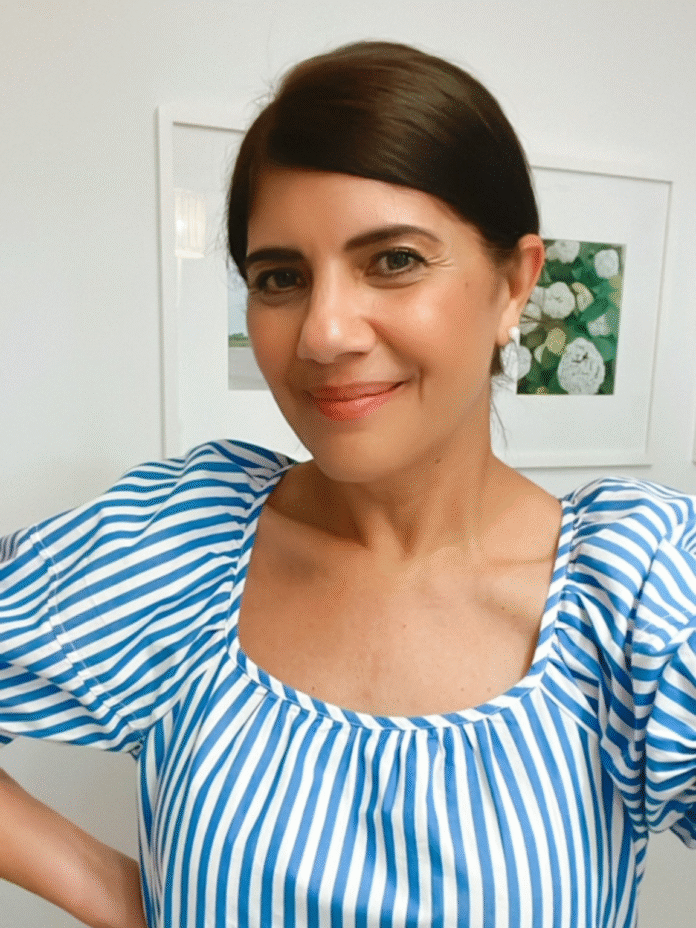 Desiree-Leone-Colleen-Rothschild-Beauty-Products-1152x1536