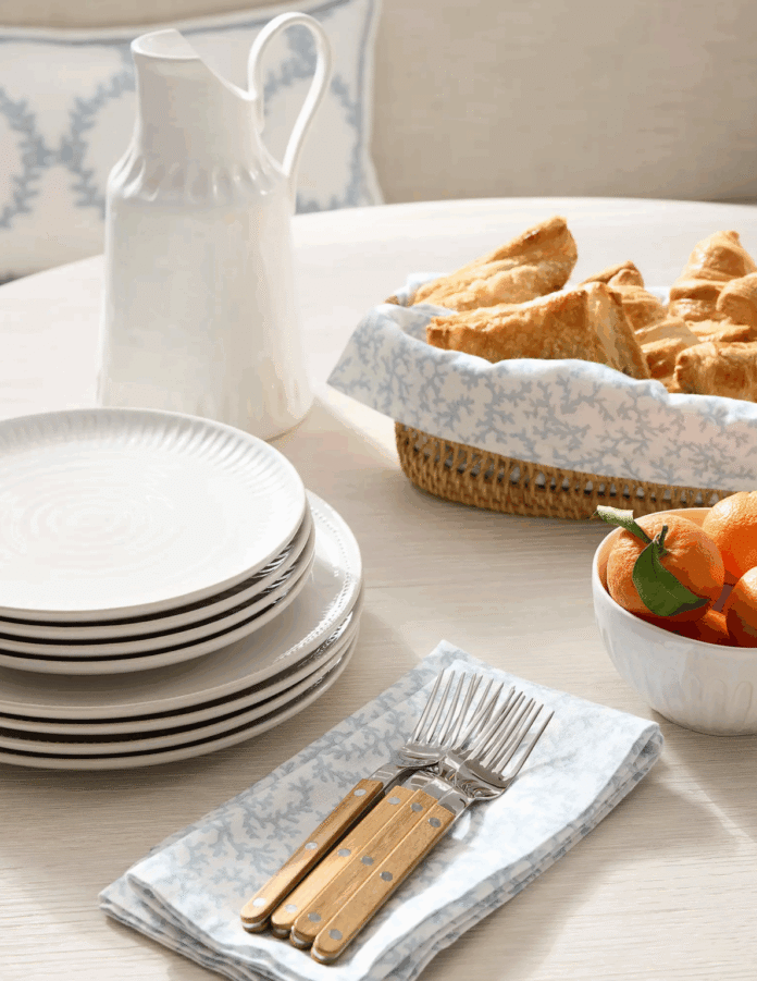 Nancy-Meyers-inspired-coastal-home-decor-1187x1536